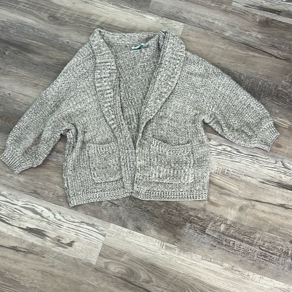 She + Sky White and Grey Chunky Cardigan with dolman sleeves size One Size - Picture 1 of 4